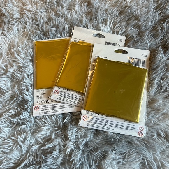 NWT gold number 8 balloons - Picture 3 of 3